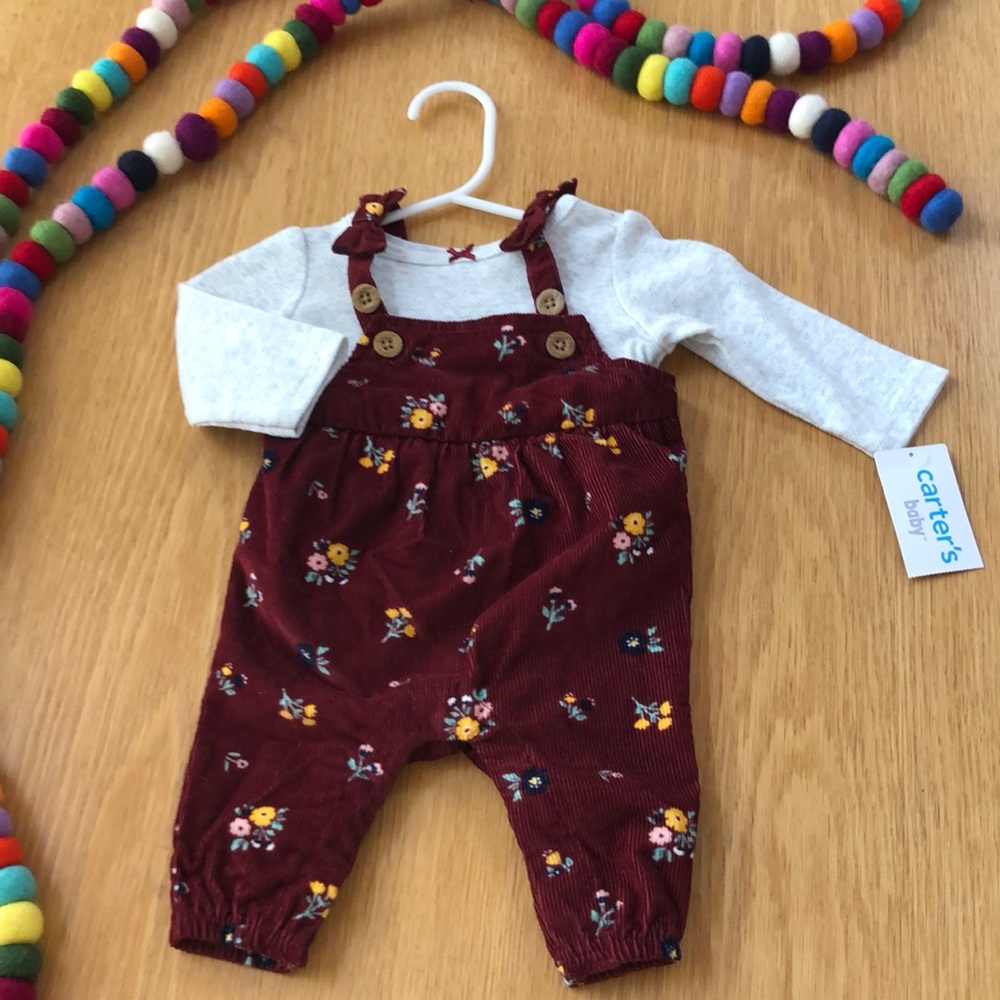 NWT Carter’s two piece corduroy overalls set